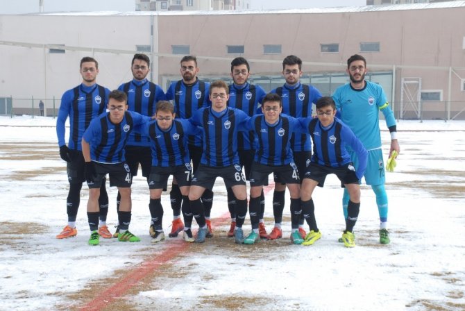 Türkiye Kupası’nda final oynayan, Avrupa’da ülkemizi temsil eden Kayseri Erciyesspor resmen 3. Lig’e düştü