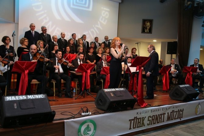 Türk Sanat Müziği Topluluğu’ndan muhteşem final