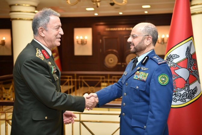 Orgeneral Akar, Suudi Korgeneral Alruwaılı ile bir araya geldi