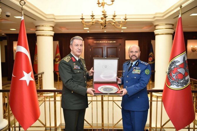 Orgeneral Akar, Suudi Korgeneral Alruwaılı ile bir araya geldi