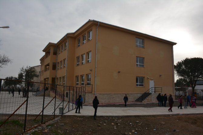 Bergama’da velilerden okul isyanı