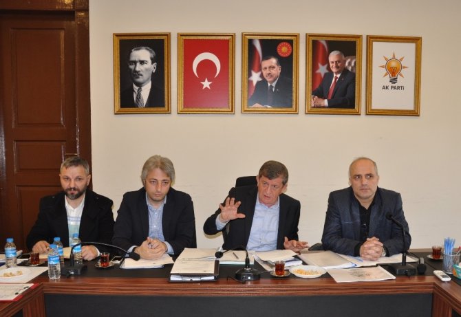 AK Parti Trabzon SKM ve İlçe Başkanları Toplantısı