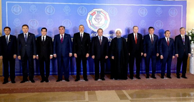 Cumhurbaşkanı Erdoğan: "Bu katil sürülerini bölgemizden söküp atmalıyız"