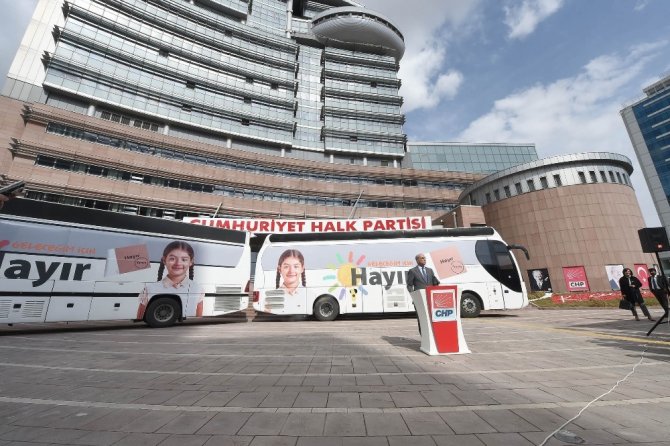 CHP’nin halk oylamasında kullanılacak otobüsleri ve kampanya görselleri hazır