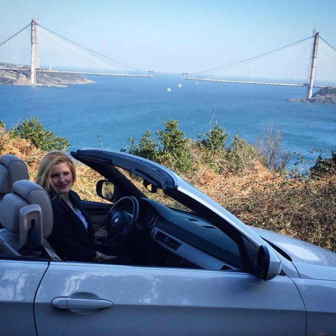 Genç kız, ağabeyi tarafından uykudan uyandırılıp öldürüldü