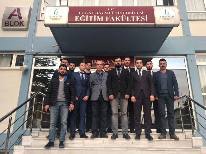 AK Parti’li gençlerden Demirci çıkarması