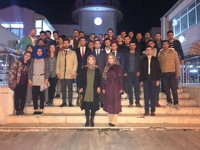 AK Parti’li gençlerden Demirci çıkarması