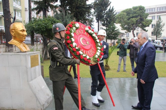Hatay’ın ilk ve tek Cumhurbaşkanı Tayfur Sökmen anıldı