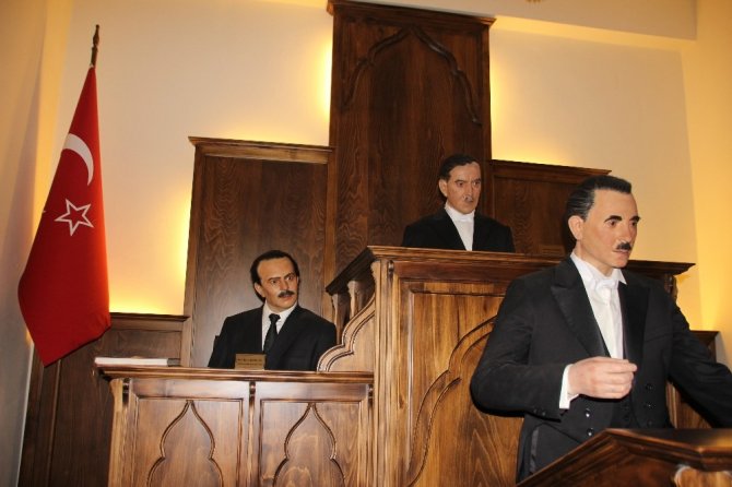 Hatay’ın ilk ve tek Cumhurbaşkanı Tayfur Sökmen anıldı