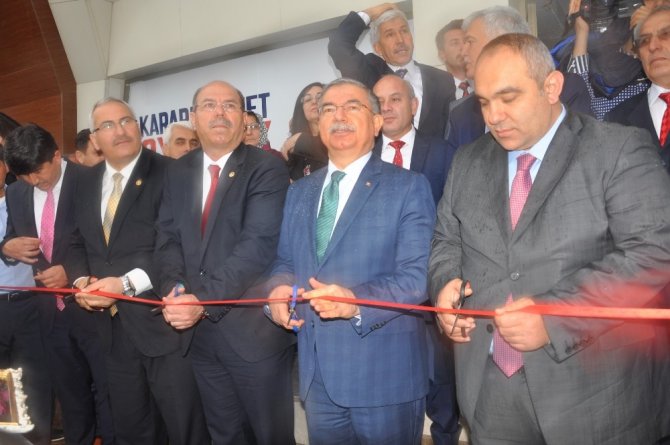 Bakan Yılmaz Şehit Harun Saltalı Ortaokulu’nun açılışını yaptı