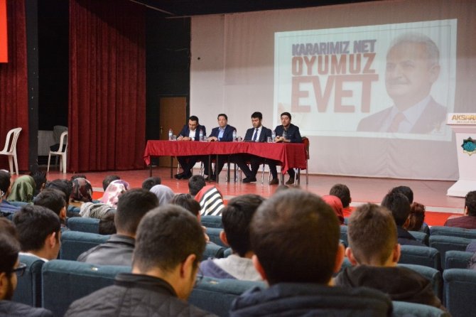 Aksaray’da gençlere Cumhurbaşkanlığını Hükümet Sistemi anlatıldı