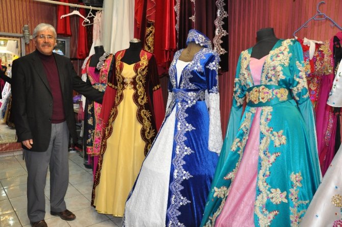 Bindallı yeniden kına gecelerinin vazgeçilmezi oldu