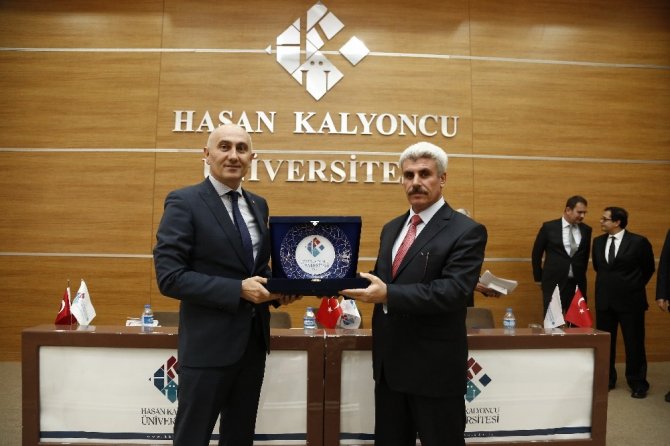 Hukuk fakültesi öğrencilerine Bölge İdare Mahkemesi anlatıldı