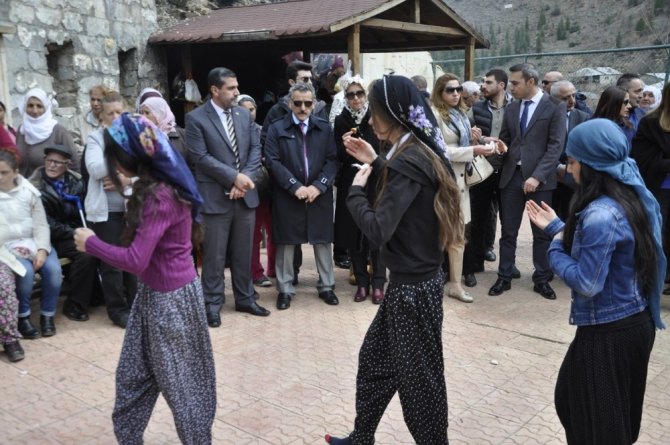 Cemevinin 300 bin liralık elektrik borcuna devlet desteği