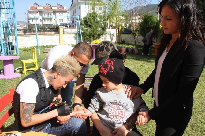 Sevgi İzi Dövmeleri Yapıldı