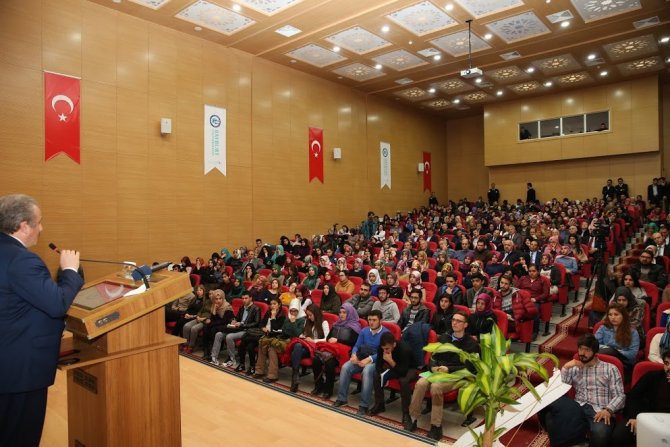 TBMM Anayasa Komisyonu Başkanı Prof. Dr. Mustafa Şentop: