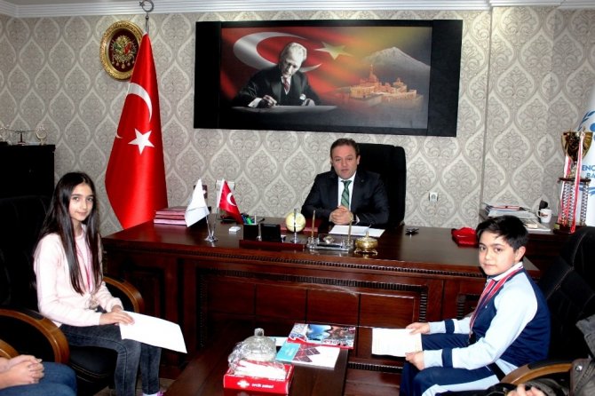 Eksi 40 derece soğuk havada Türkiye Şampiyonu oldular