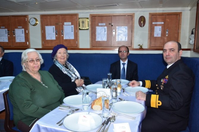 Erdek Mayın Filosu Komutanlığı vatandaşları ağırladı
