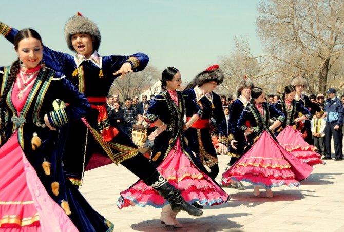 Türk dünyası, Nevruz kutlamalarında Türkistan’da bir araya geliyor