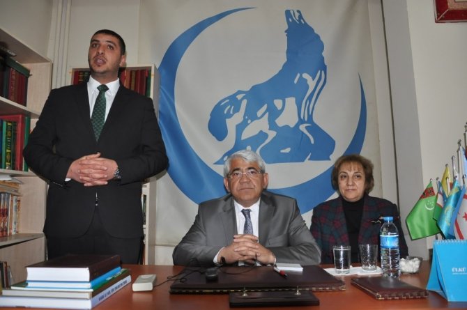 MHP’li Belediye Başkanı Karaçanta, ülkücülere eveti anlattı