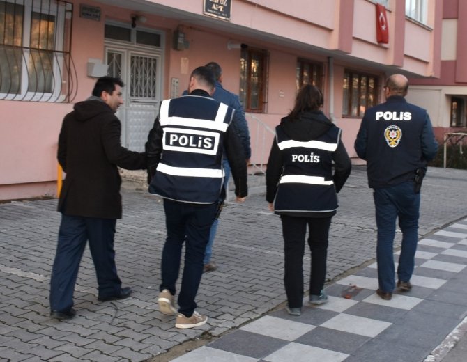 Aksaray merkezli 7 ilde FETÖ operasyonu: 22 gözaltı