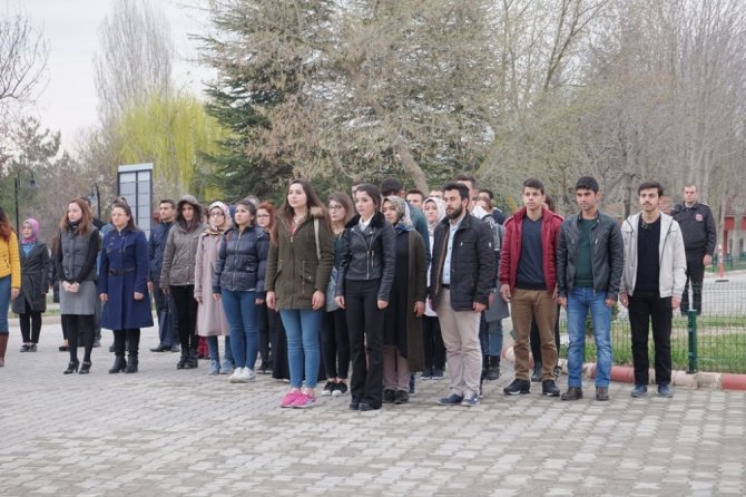 Nevruz ateşi yakıldı, örste demir dövüldü ve fidanlar toprakla buluşturuldu