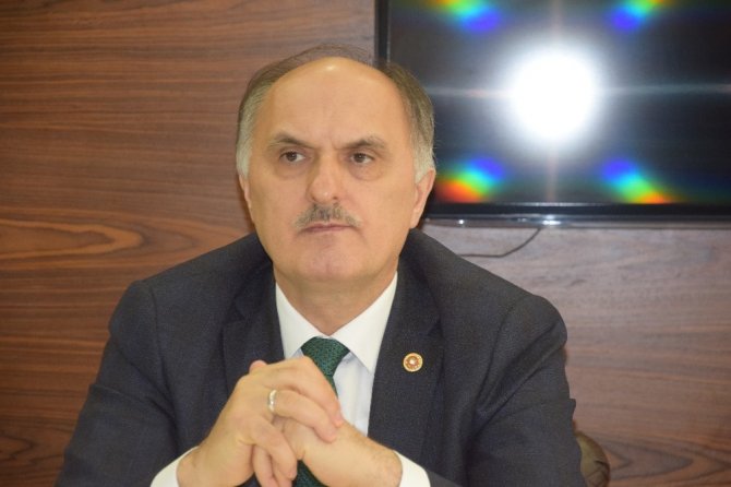 AK Partili Sabri Öztürk CHP’li Bektaşoğlu’nun muhtarlara gönderdiği mektubu eleştirdi