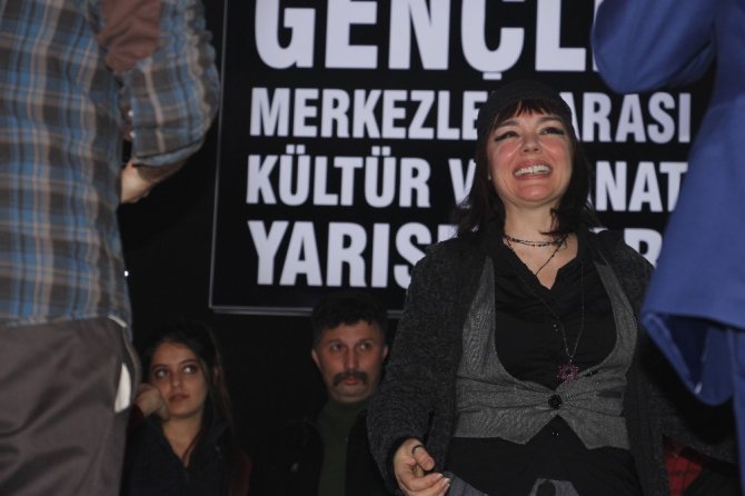 Sinema Anadolu, Ayçe Abana’nın jüri üyesi olarak katıldığı tiyatro yarışmasına ev sahipliği yaptı