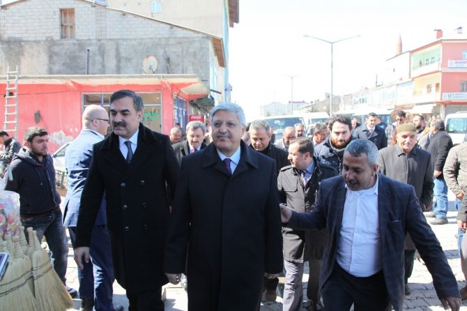 AK Parti Genel Başkan Yardımcısı Demiröz’ün Ahlat ziyareti