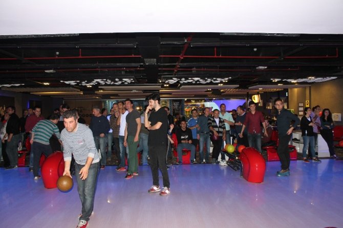 UEDAŞ çalışanları Bowling Turnuvasında Stres Attı
