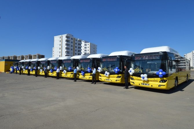 Diyarbakır’da çevre dostu 10 otobüs seferlere başlıyor