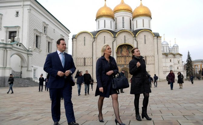 Marine Le Pen, Moskova’yı ziyaret etti
