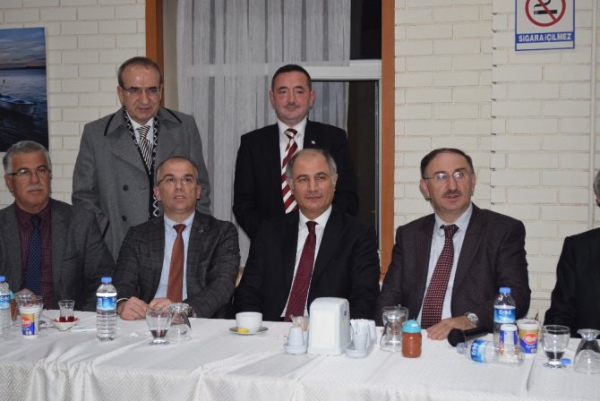 İçişleri eski Bakanı Efkan Ala: "12 Eylül Anayasası bize yakışmıyor"