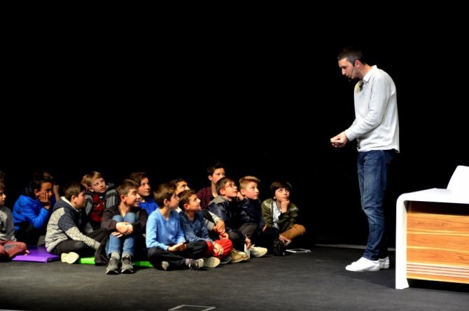 “Sözler Köşkü” sözcüleri Bozüyük’te yoğun ilgi gördü