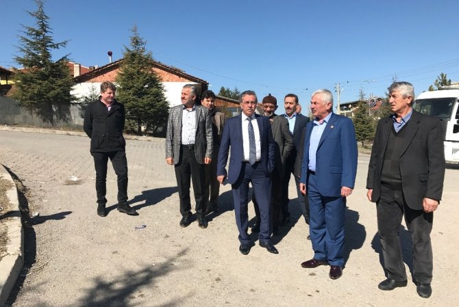 Pursaklar Belediye Başkanı Çetin, Peçenek Mahallesi’nde incelemelerde bulundu