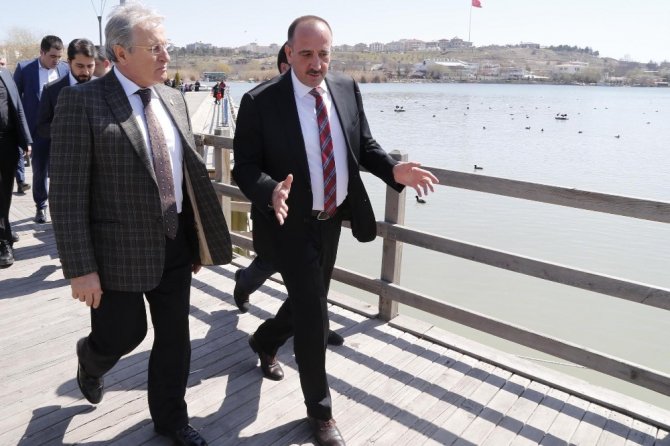 Türkiye Kürek Federasyonu Başkanı İşseven’den, Gölbaşı Belediye Başkanı Duruay’a ziyaret