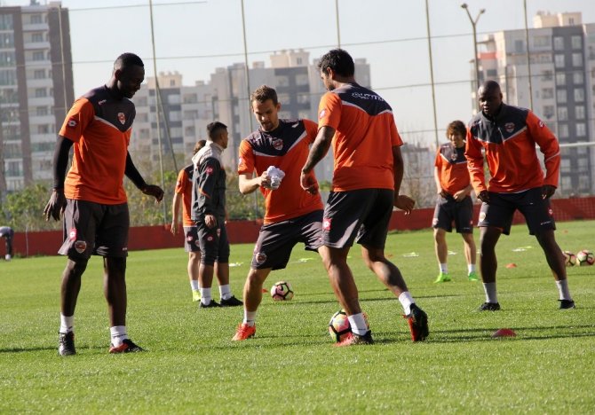 Adanaspor, Galatasaray maçının hazırlıklarını sürdürüyor