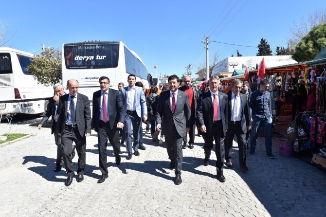 Başkan Murat Hazinedar’dan Çanakkale’ye anlamlı hizmet