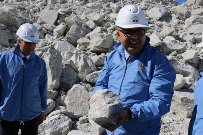 Eti Maden Genel Müdürü ve Yönetim Kurulu Başkanı Keleşer Kırka’da