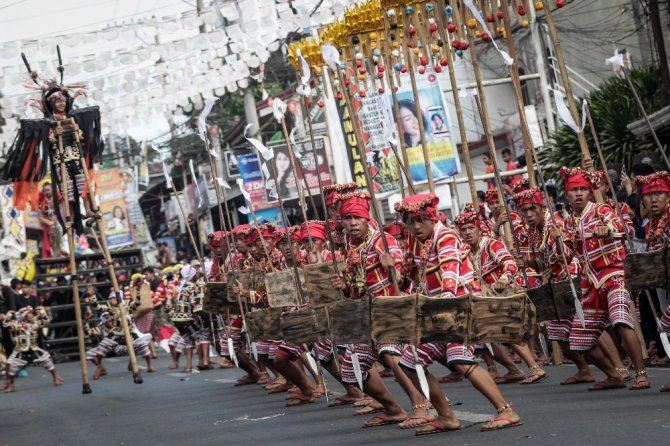 Filipin’de Kaamulan Festivali kutlandı