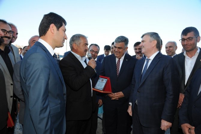 Başkan Akyürek, Ereğli’de asfalt sezonunu açtı
