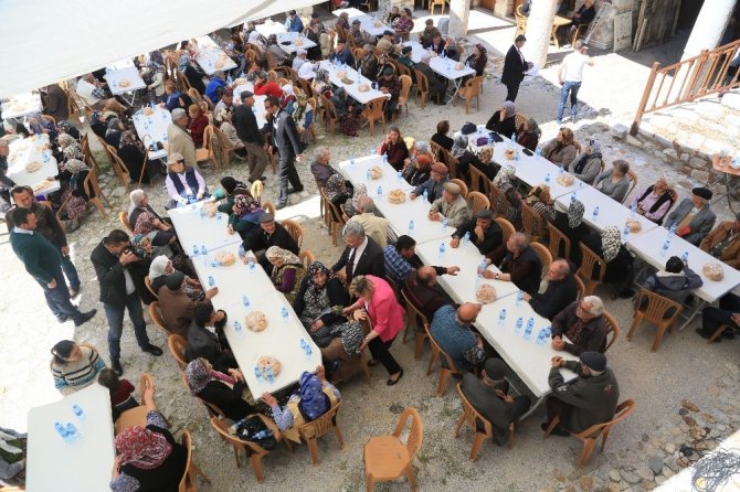 Milas’ta Yaşlılara Saygı Haftası kutlandı
