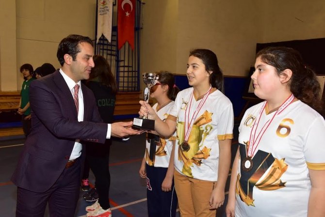 Osmaniye’de okullar arası okçuluk yarışmaları düzenlendi