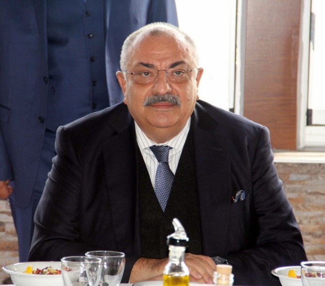 Başbakan Yardımcısı Türkeş: “Cumhurbaşkanını halk seçecek ise halka karşı bir sorumluluğu olması lazım”