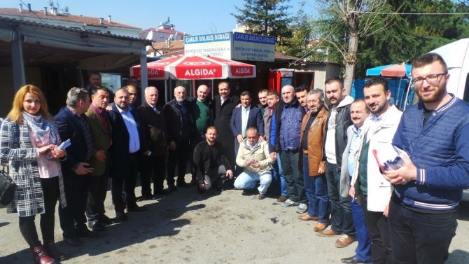 AK Parti Trabzon Milletvekili Balta “Evet” için Ortahisar’ı arşınladı
