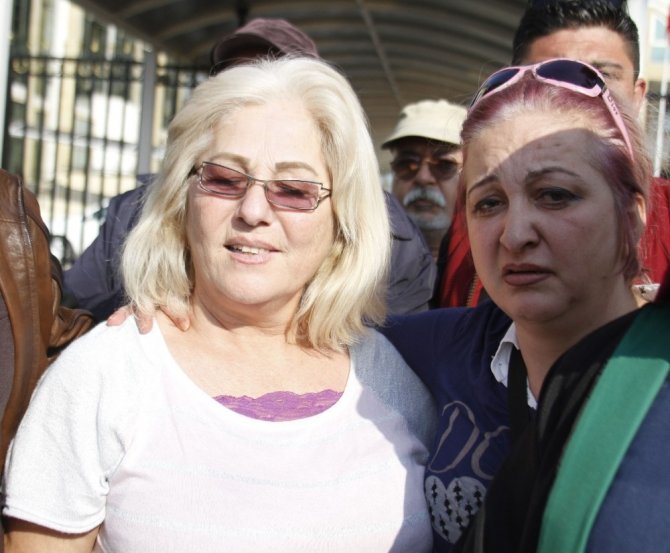 AK Parti’li gruba saldırdığı iddia edilen anne ve kızı serbest