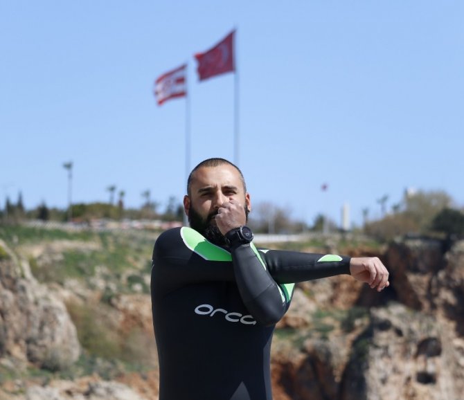 ’Çivi çiviyi söker’ dedi, kanseri triatlonla yendi