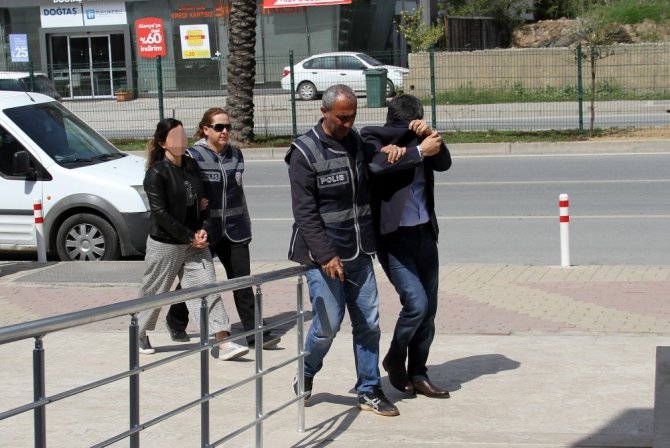 Antalya’da FETÖ’den 3 avukat adliyede