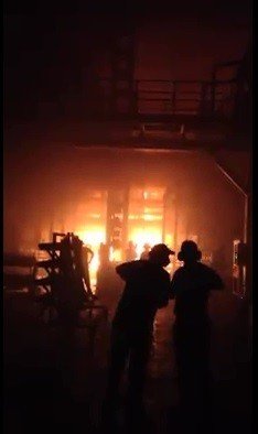 Cam fabrikasında büyük yangın