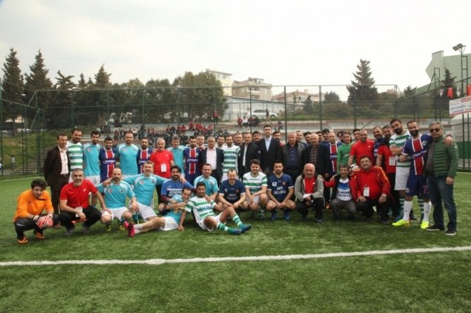 Başkan Altınok Öz köyler arası futbol turnuvasına katıldı